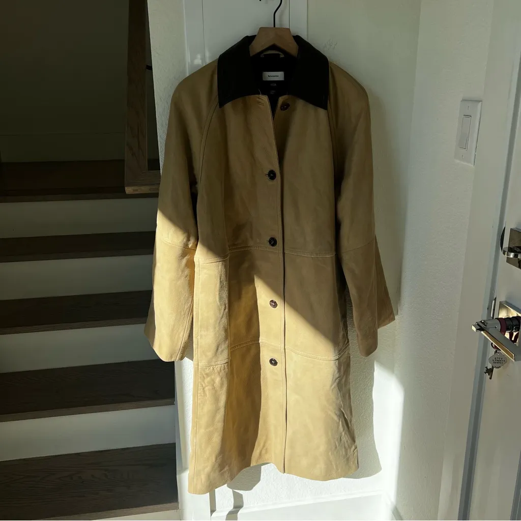 NWT Reformation Veda Beck Leather Long Trench Coat in Oat Distressed Mole Tan - Image 3