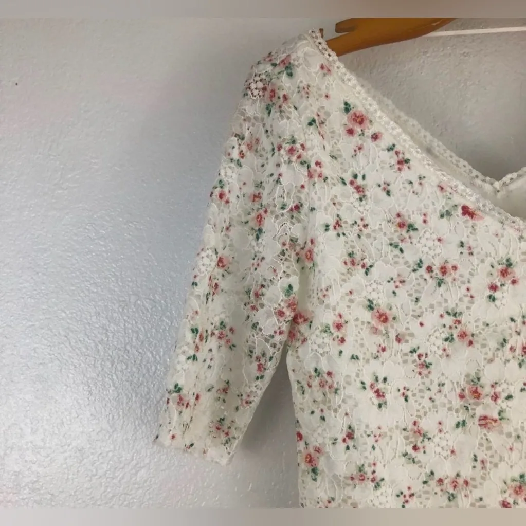 Candie’s Floral Lace Baby Tee Cottagecore Elbow Sleeve Top Large - Image 3