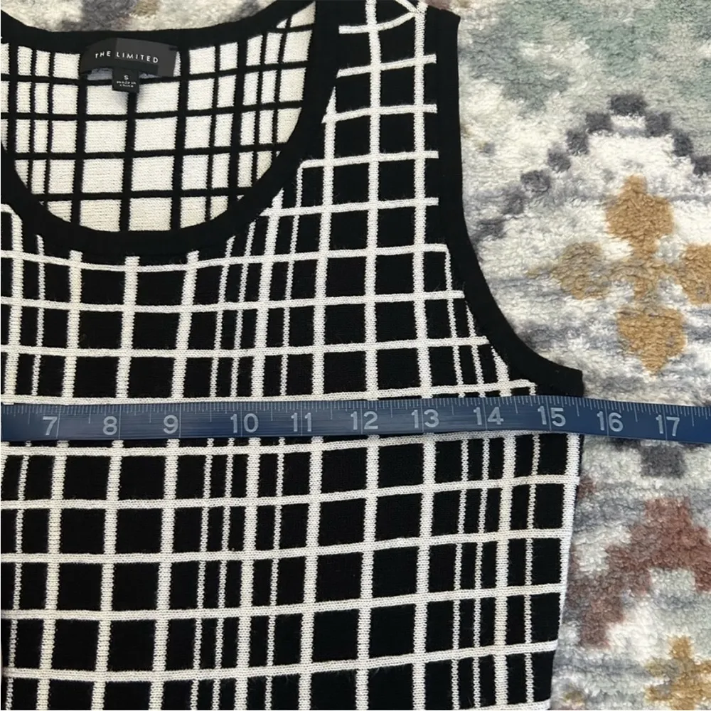 The Limited Checkered Windowpane Sweater Dress Drop Waist Stretch Knit Office - Image 9