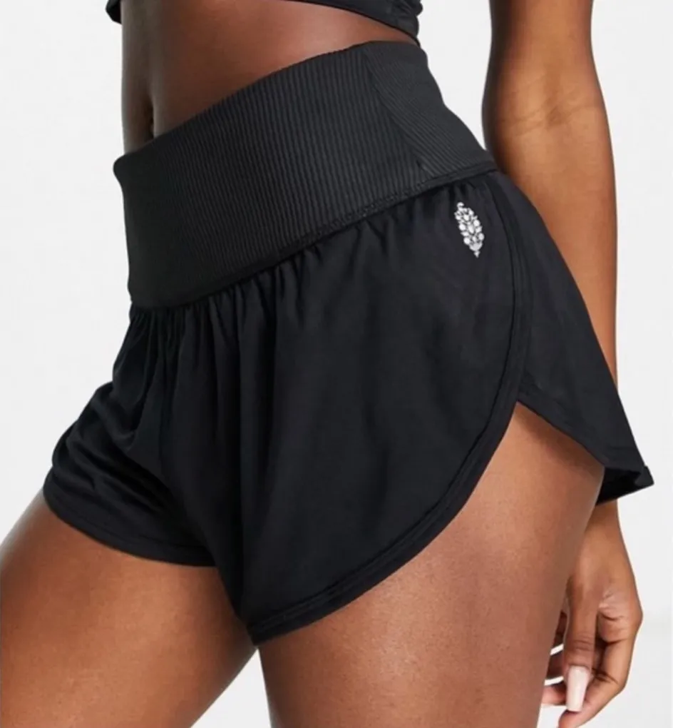 Free People Movement Women's Black Elastic Waist Pull-on Game Time Shorts Sz S - Image 1