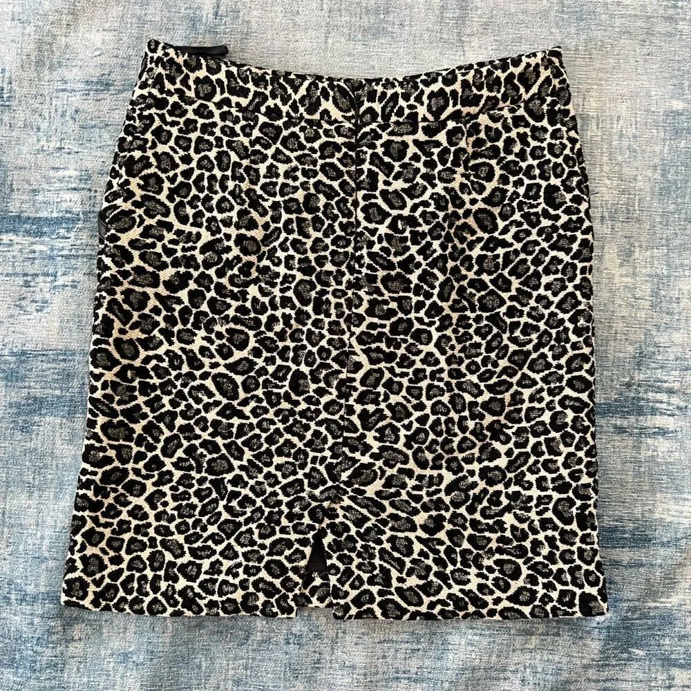 Amanda + Chelsea Leopard Print Pencil Skirt w Pockets 6 - Image 2