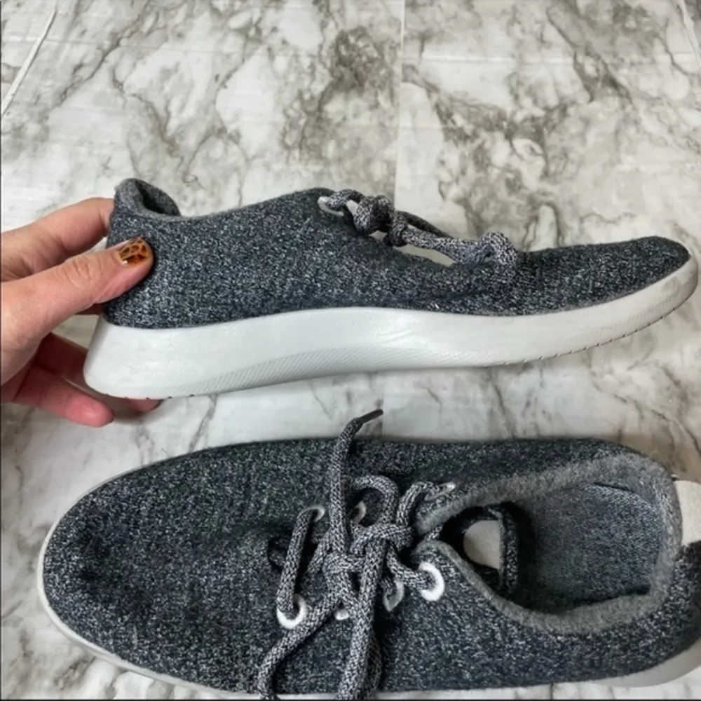 Allbirds Wool Runners In Classics‎ Natural Grey And Light Grey Sole Sneaker - Image 4