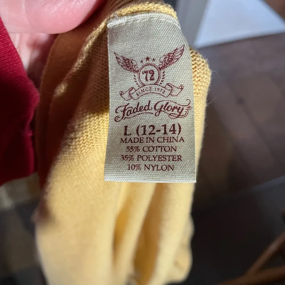 Women Faded glory Boyfriend Button Up Cardigan V-Neck ribbed in Front - Image 5