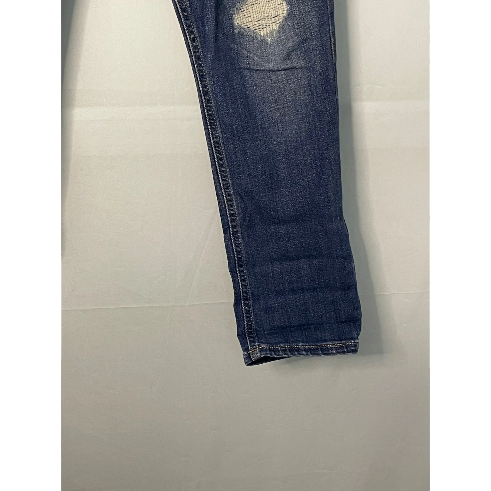 Express Womens Mid Rise Distressed Cuffed Jeans Blue Size 0 - Image 13
