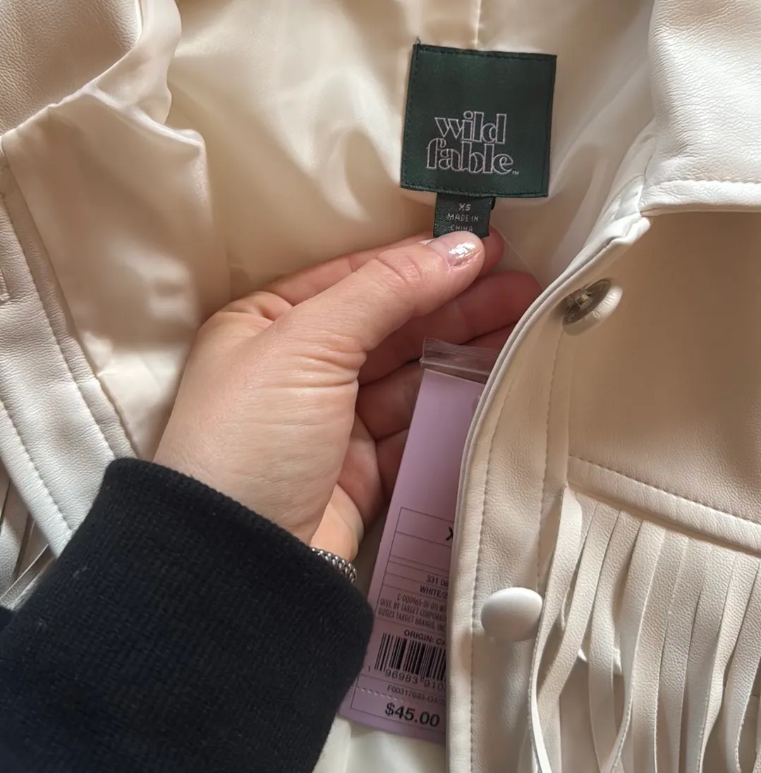 White Fringe Leather Jacket - Image 7