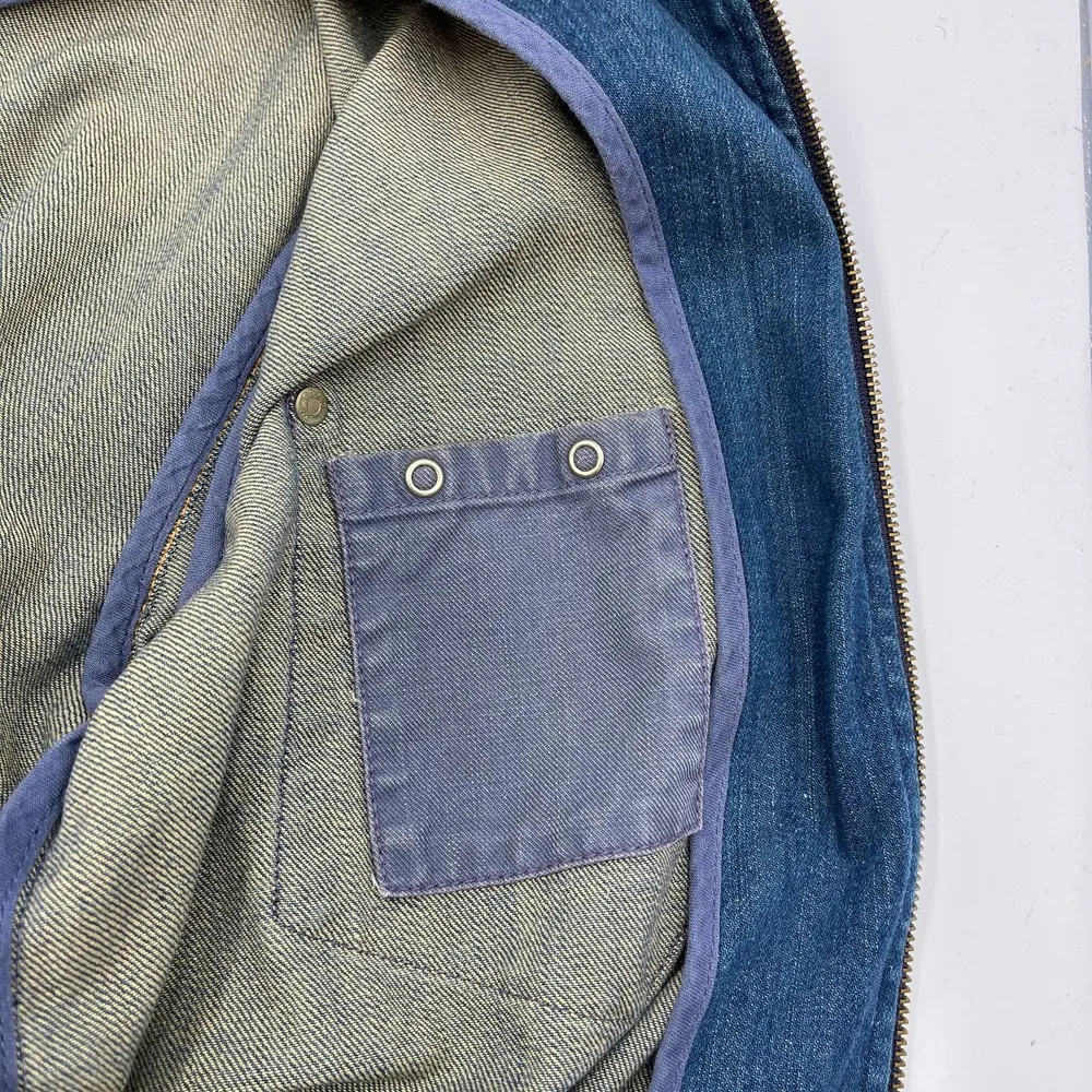 Levi's Red Collection Bomber Denim Jacket Cropped Scratched Print Vintage - Image 7