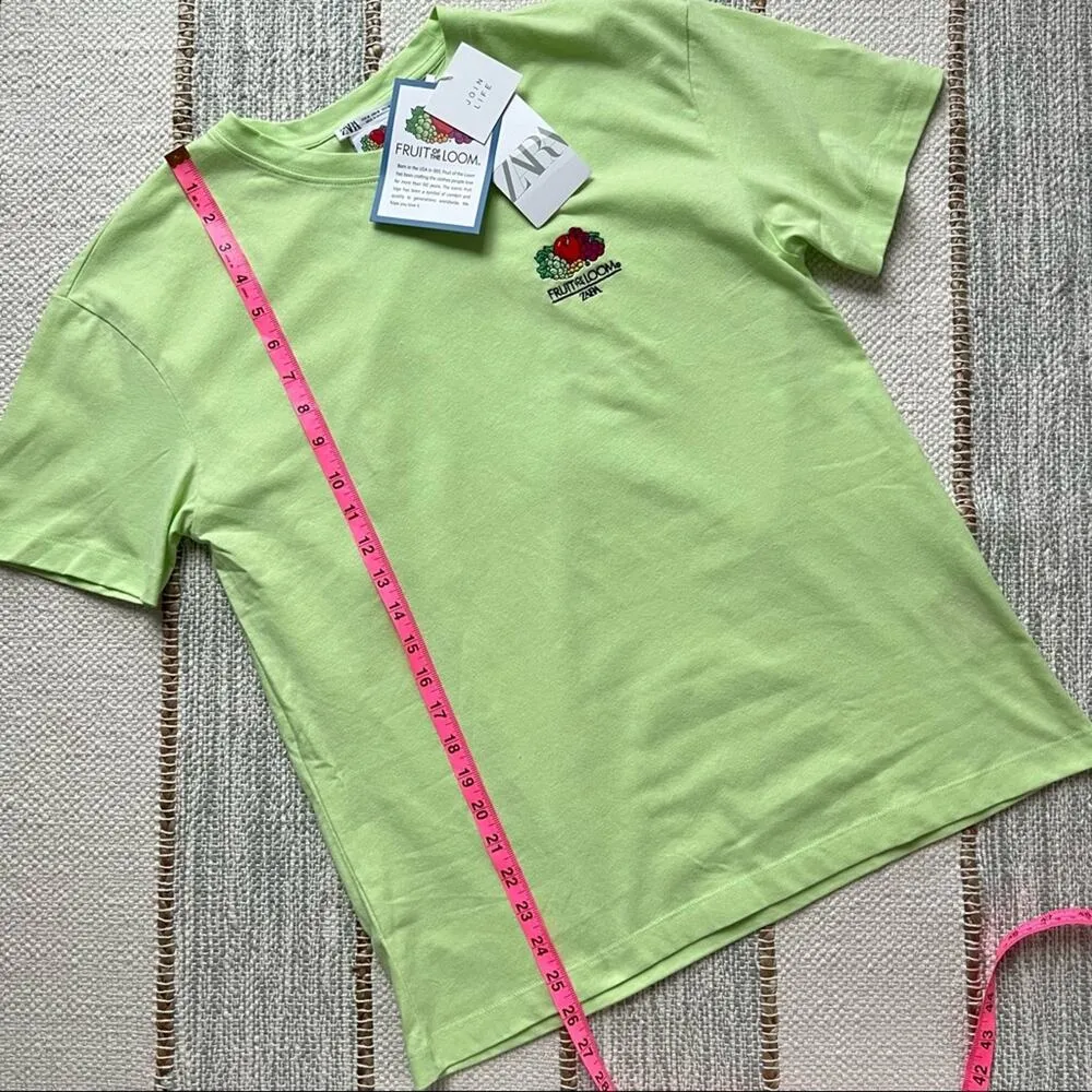 Zara x Fruit Of The Loom Green Crewneck Short Sleeve T-Shirt Women’s Medium - Image 6