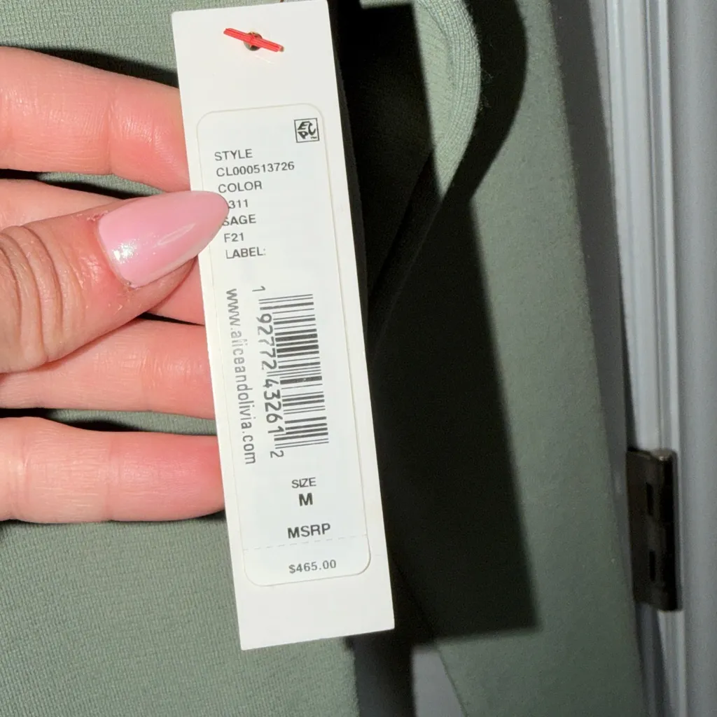 NWT Alice + Olivia Estelle Fitted Long Sleeve Midi Dress - Green - Image 4