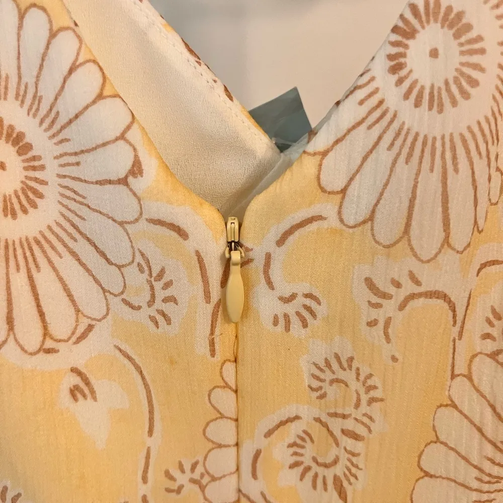 FINAL PRICE NWT Kay Unger by Pret A Porter Floral Dress - Image 4