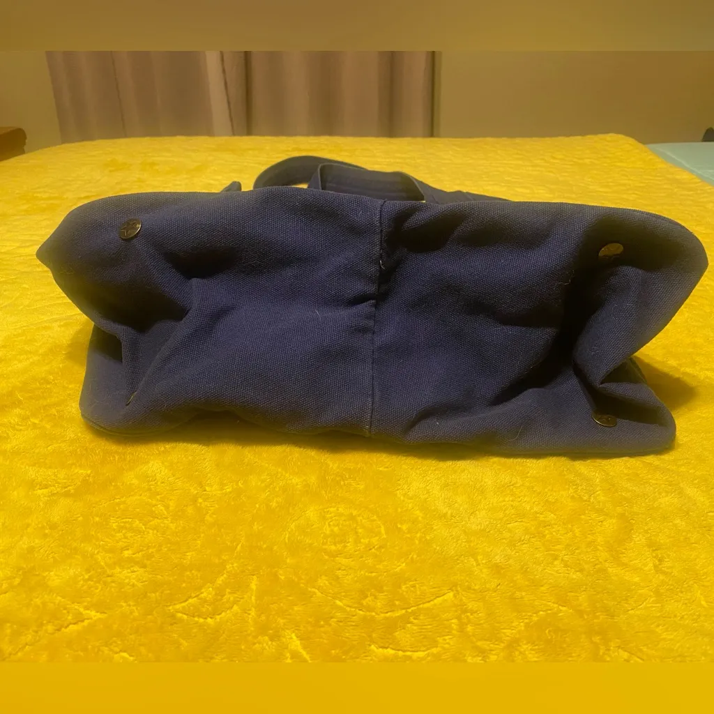 Converse one star tote bag blue canvas with signature star buttons and emblem - Image 4