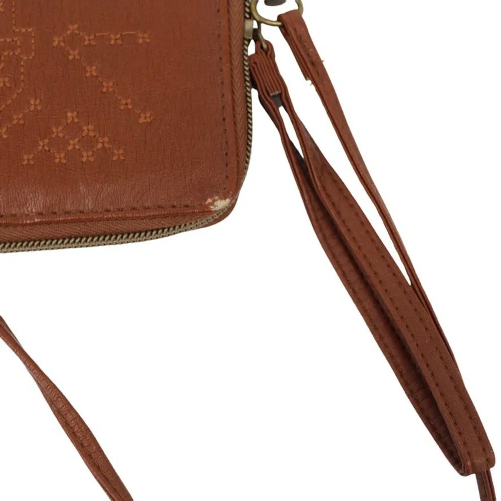 Altar'd State Aztec Convertible Crossbody Clutch Wristlet Wallet Faux Leather - Image 2