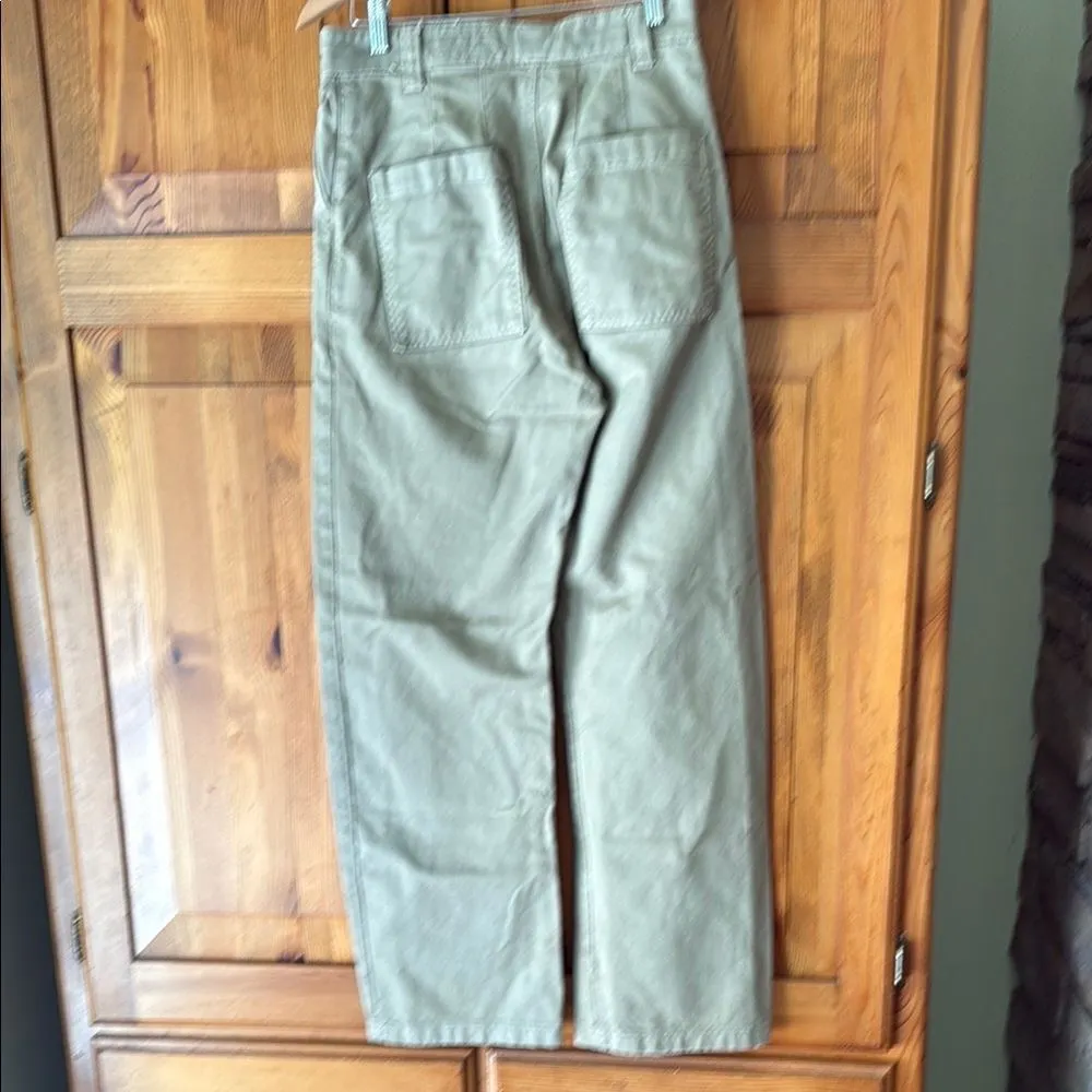 Zara women’s khaki jeans.  Oversized.  Size Small. - Image 10