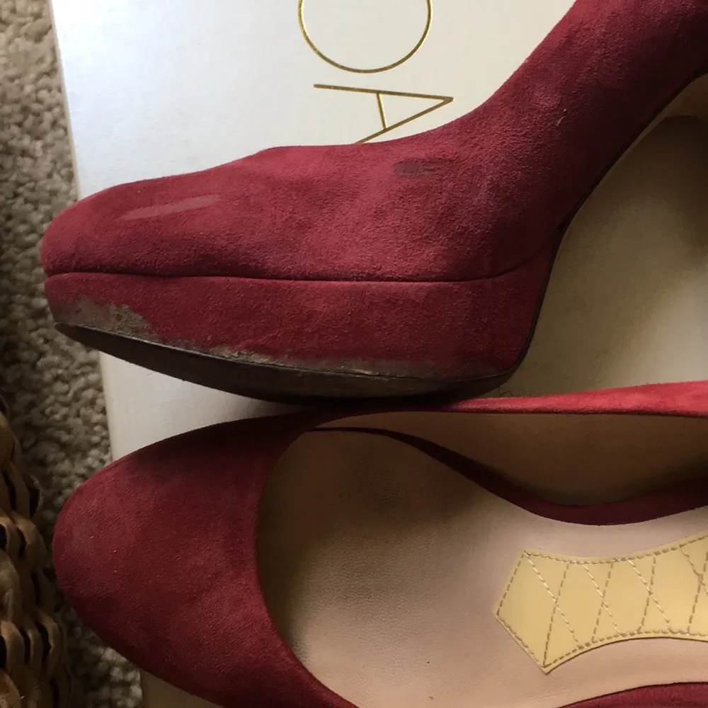 Joan & David gorgeous suede leather heels - Image 8