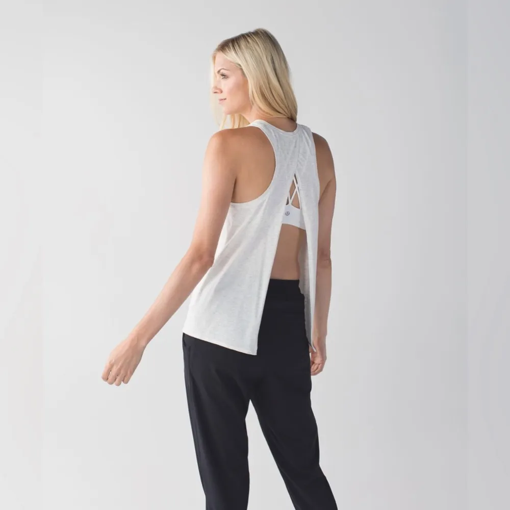 Lululemon All Tied Up Tank Top Open Tie Back Heathered White Heather 6 Small - Image 3