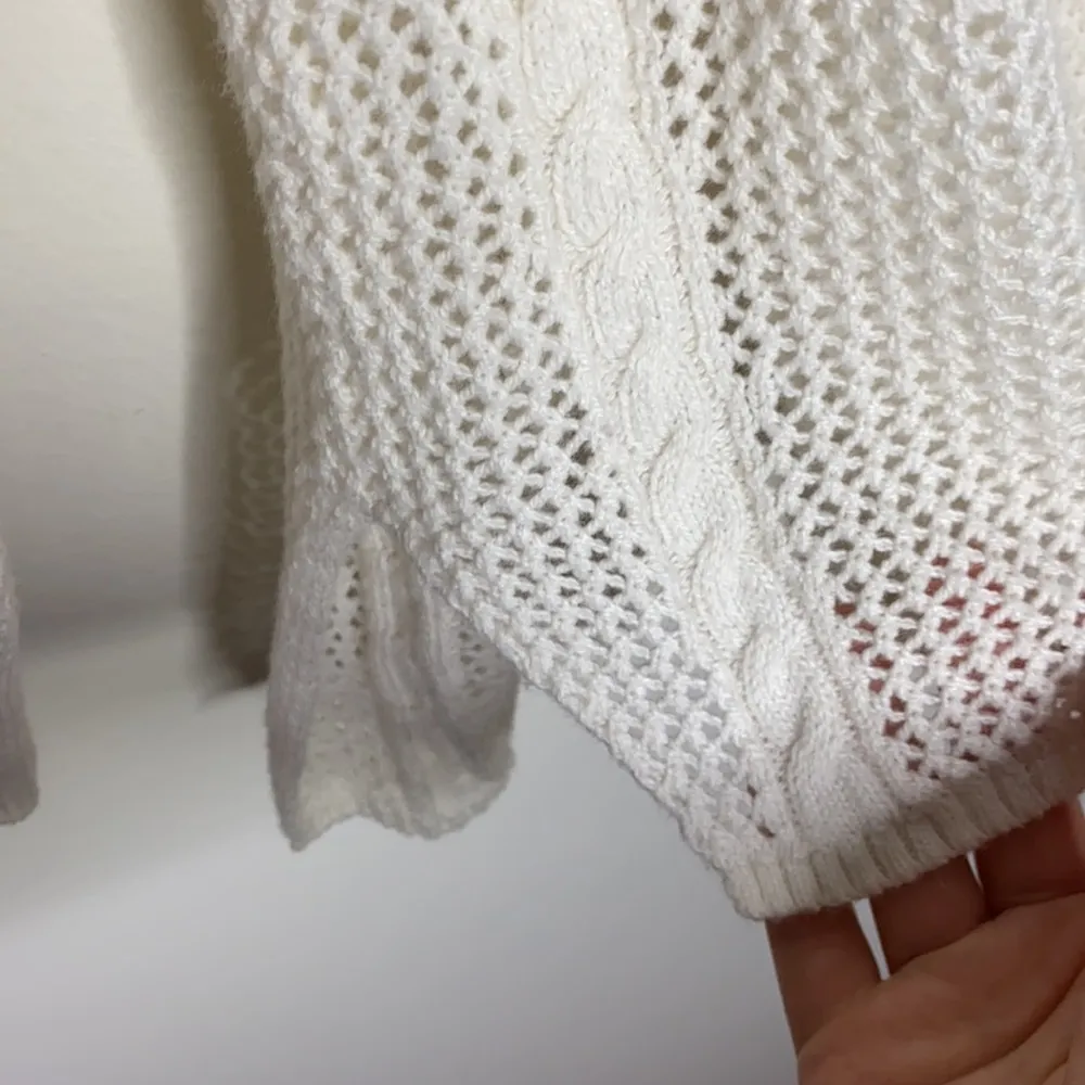 American Eagle Outfitters white cable knit sweater size S - Image 80