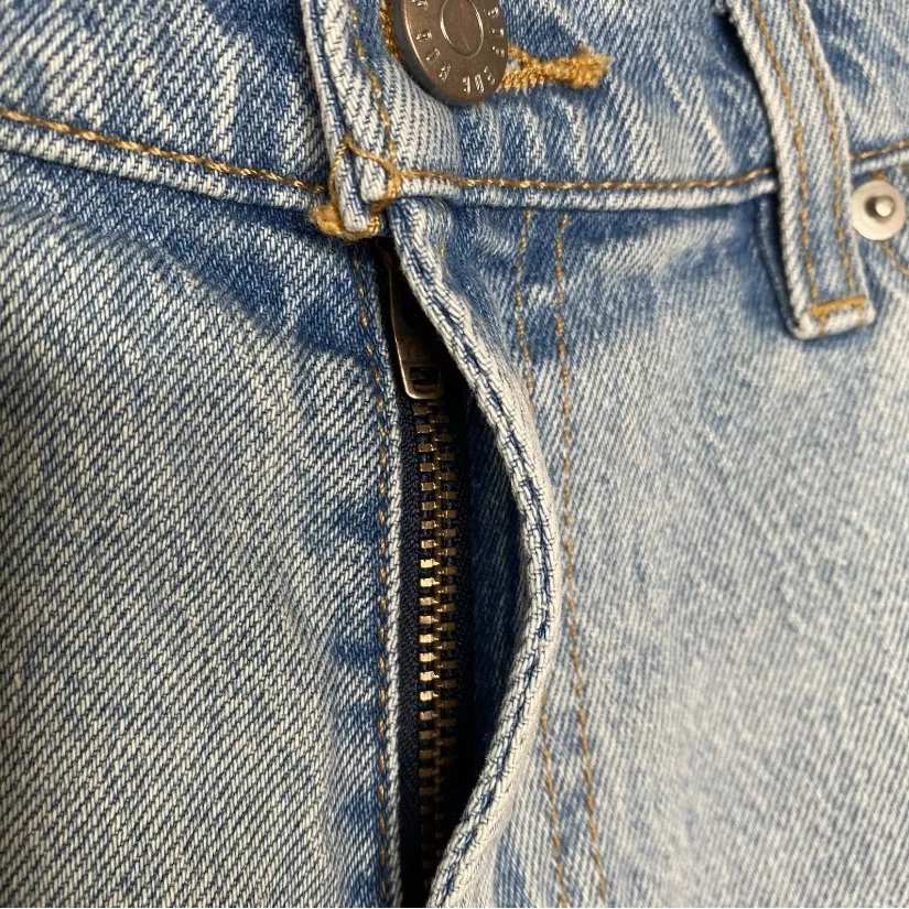 BDG Urban Outfitters Girlfriend High Rise Jean Shorts 28 - Image 7