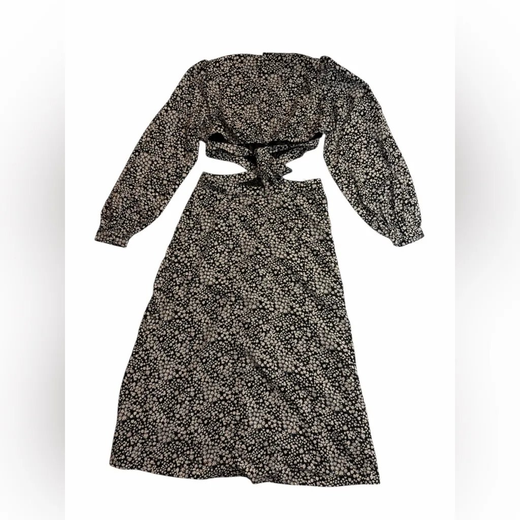 ASTR the Label Tie-Back Cut-Out Black and White Daisy Midi Dress - Image 6