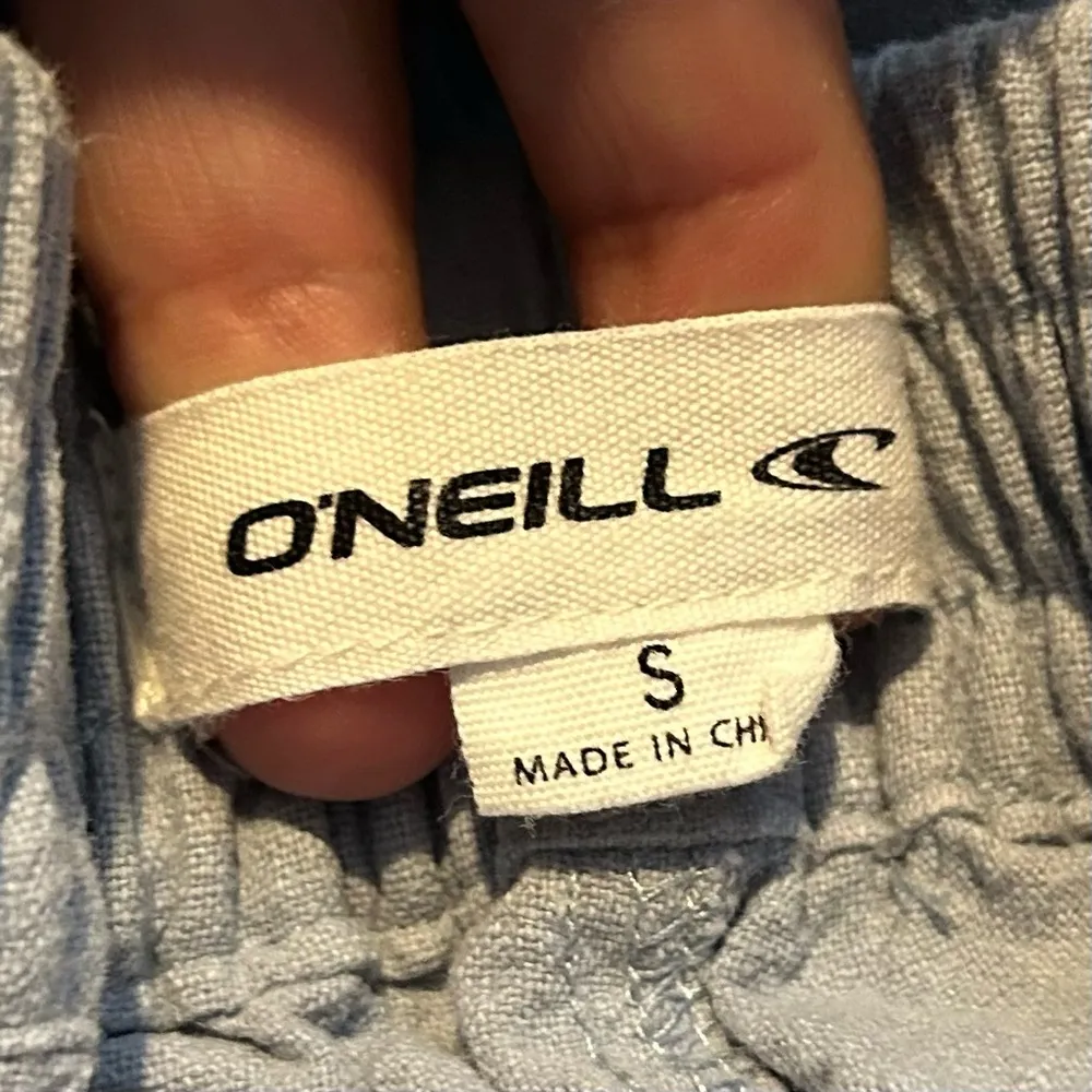 O’Neill Light Blue Linen Blend High Waist Wide Leg Exposed Button Fly 2 Pants. - Image 5