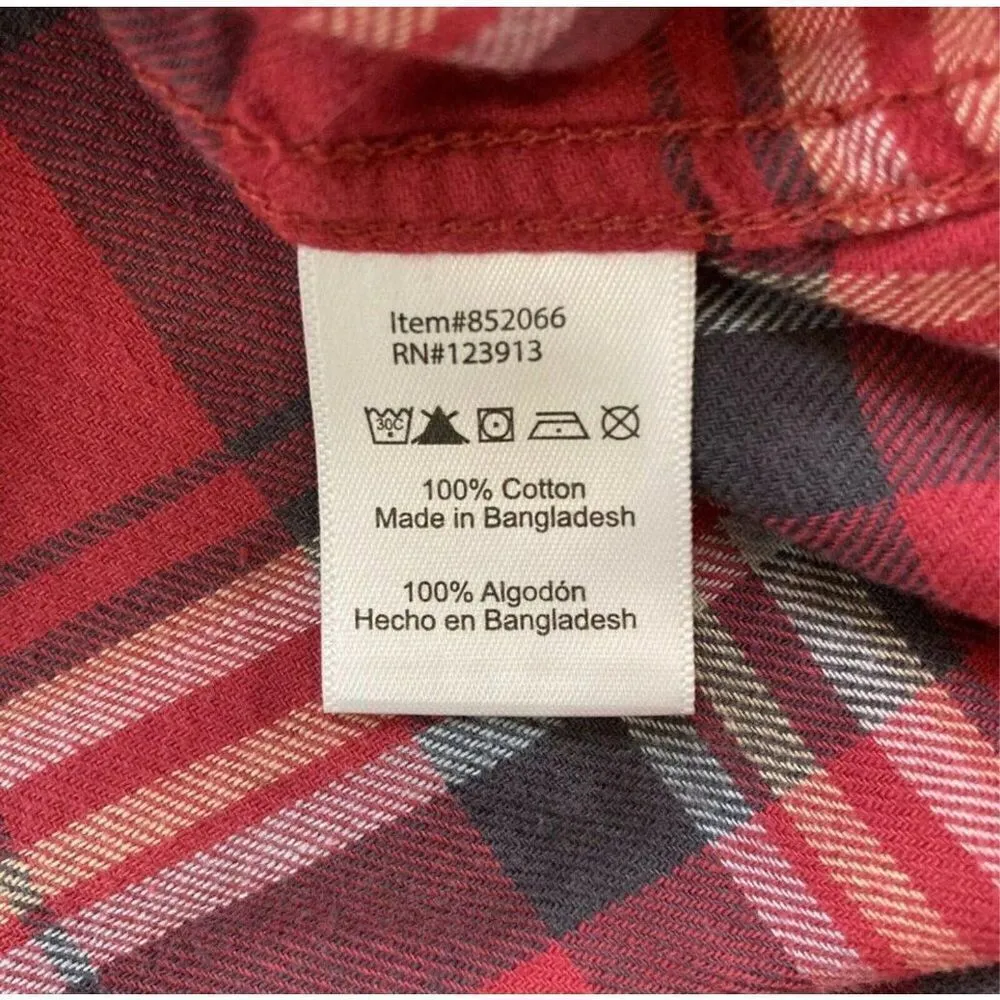 Jachs Girlfriend Bea  Womens Red Plaid Flannel Button Down Size Small - Image 7