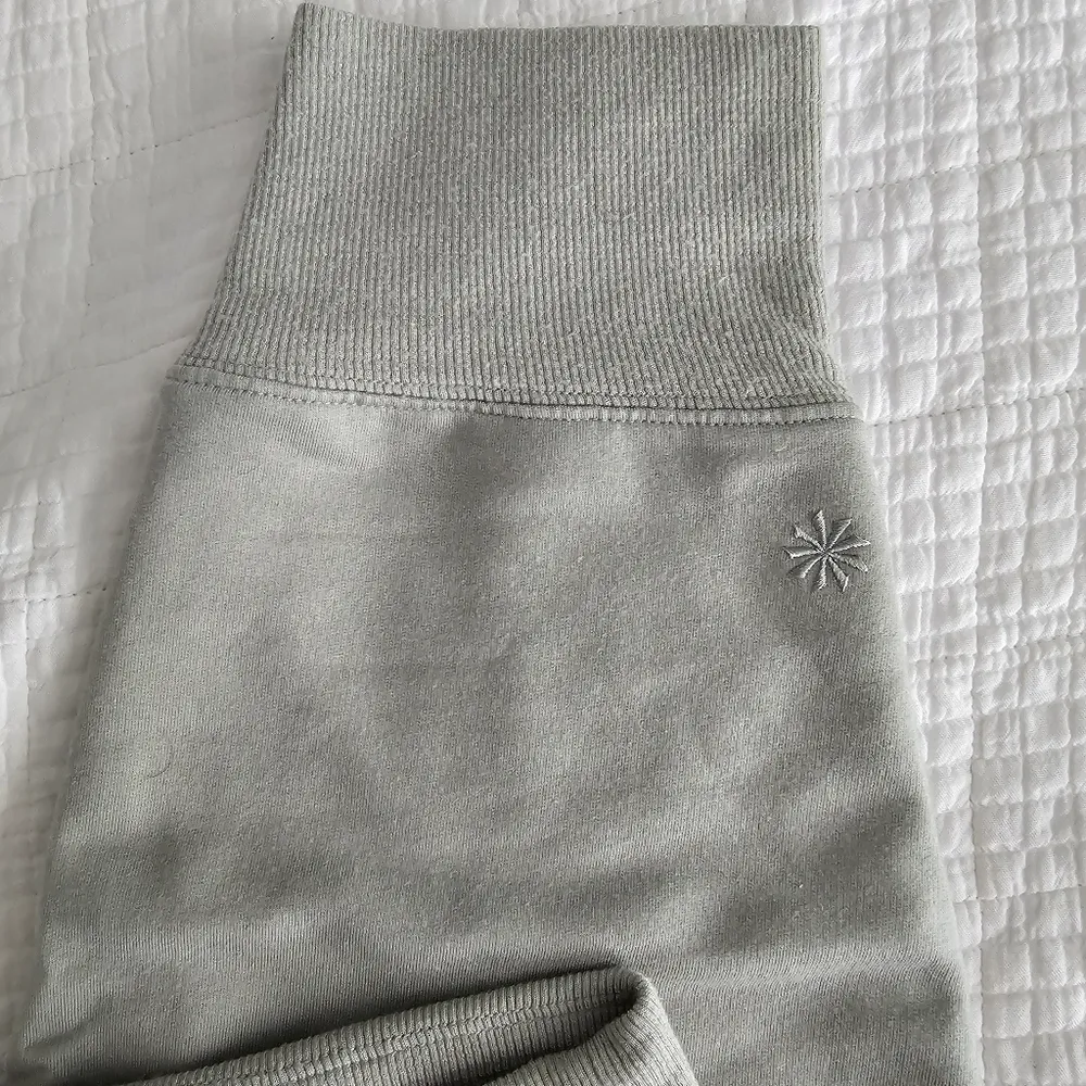 Coaster Fern Green Joggers L - Image 6