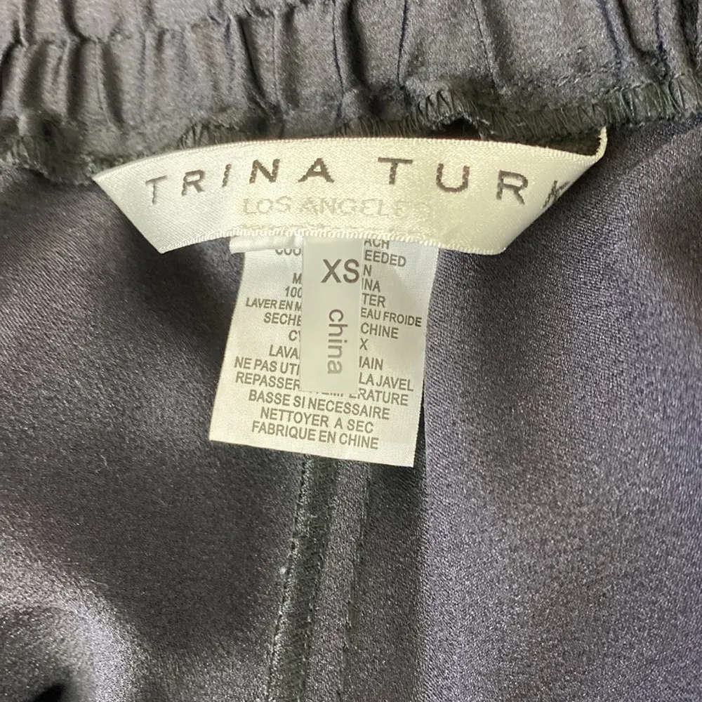 Trina Turk Black Satin Hem Print Casual Pants XS - Image 4