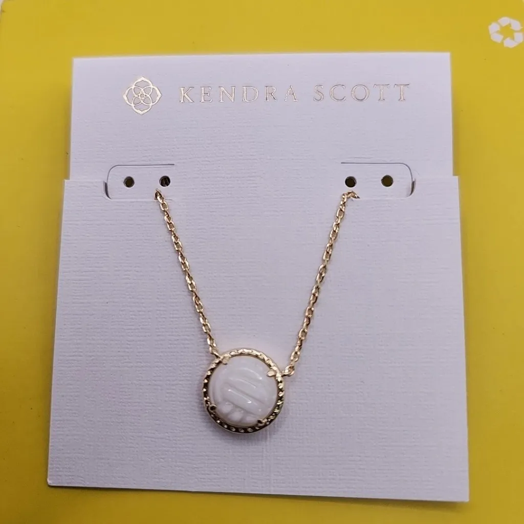 Kendra Scott Volleyball Gold Short Pendant Necklace - Image 2