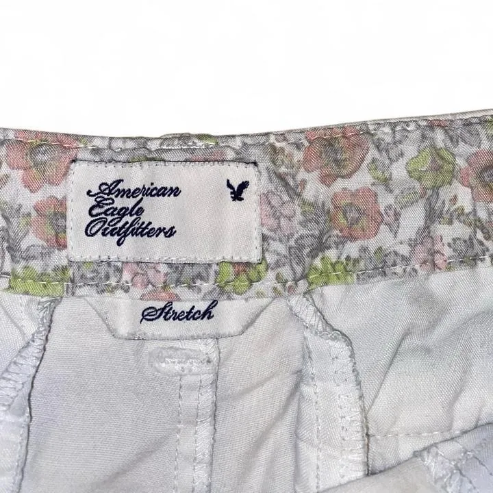 Y2k American Eagle 2011 white low rise micro mini shorts - Image 3