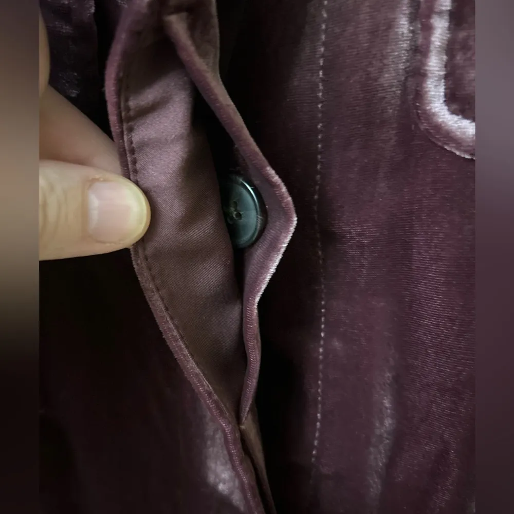 LOFT Burgundy Velour Jacket - Image 7
