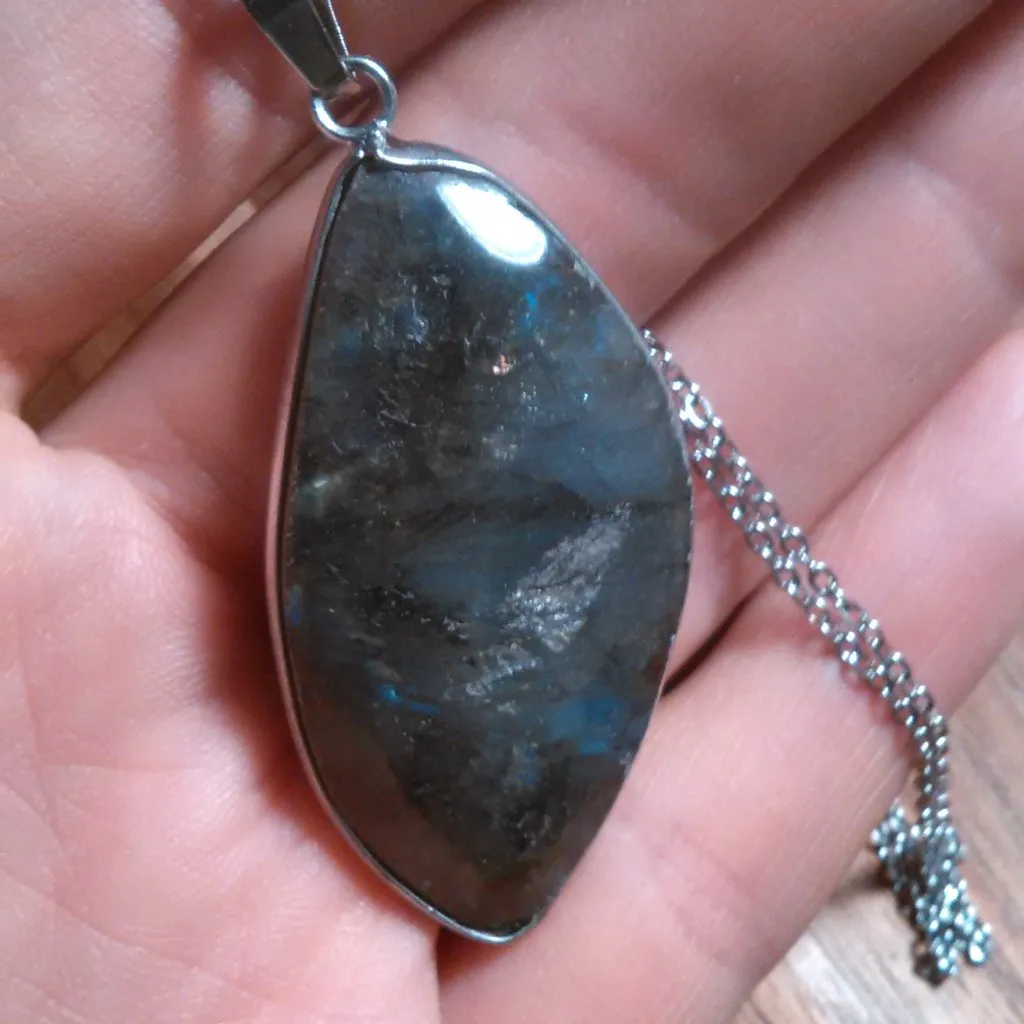 Malagasy Labradorite Stainless Steel Pendant Necklace - Image 13