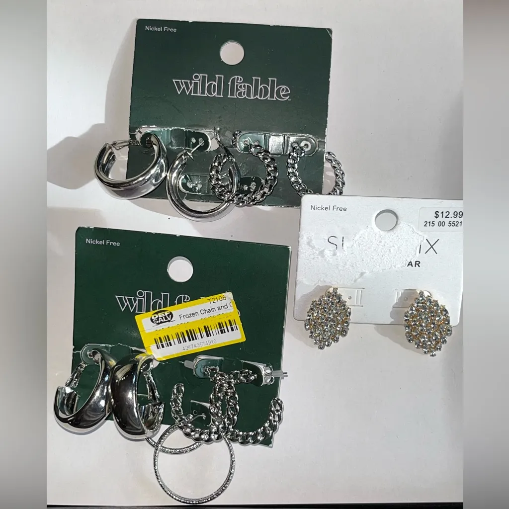NWT-Earring bundle - Image 2