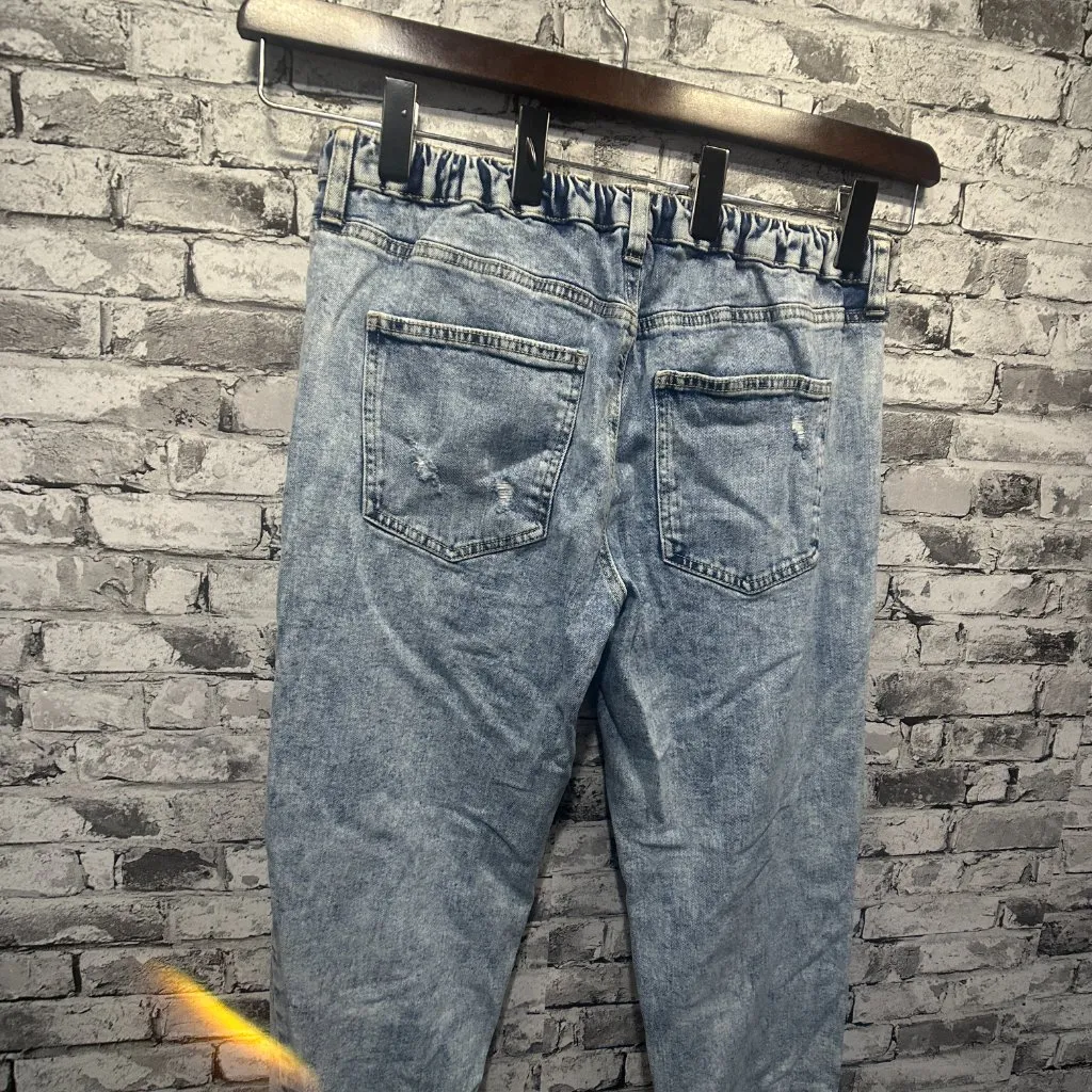 EUC Celebrity Pink Distressed Acid Wash Jeggings Size M - Image 10