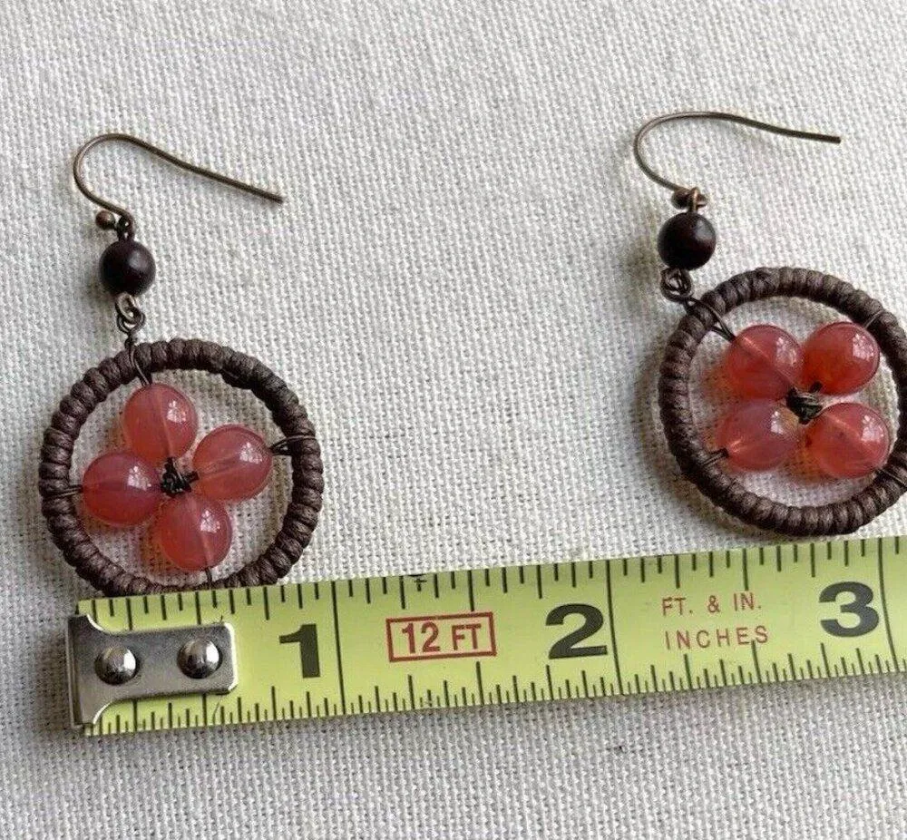 Vintage Red Agate/Wood Western Aztec Dangle Flower Round Earrings Wire Wrapped Pink - Image 7