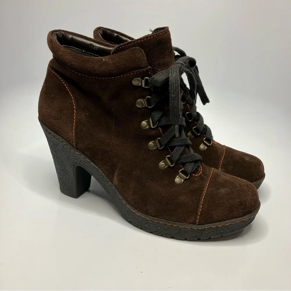 Boc suede‎ leather heeled boots size 11 Brown - Image 3