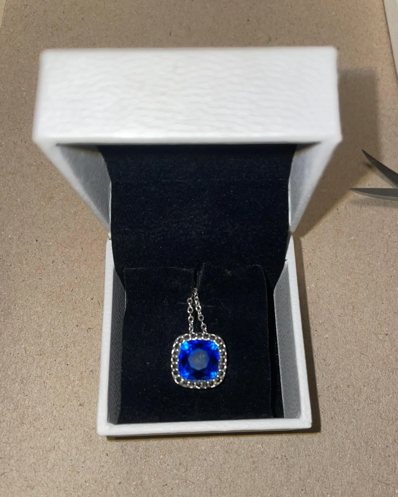 Pandora blue sapphire necklace - Image 4