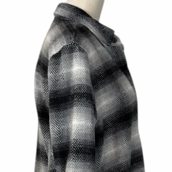 BB Dakota Steve Madden Women’s Size Medium Plaid Flannel Longline Shacket Coat Black - Image 7