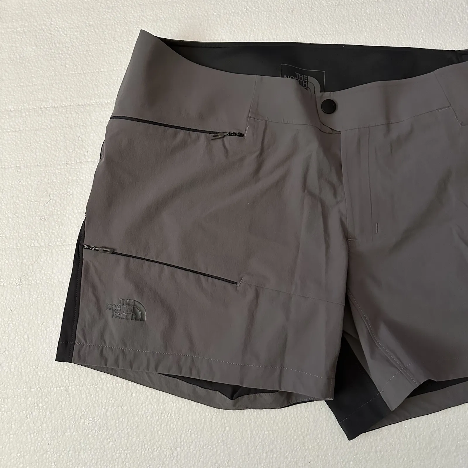 The North Face Womens Outdoor Nylon Hiking Chino Casual Shorts Gray Sz‎ 10 - Image 2
