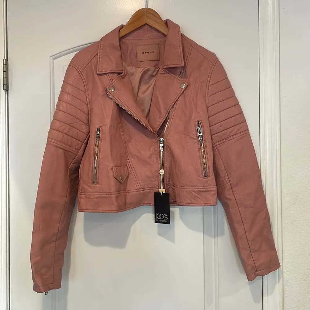NWT Blank NYC Pink Faux Leather Moto Biker Jacket Zip Up Collared Mauve Sz L - Image 6
