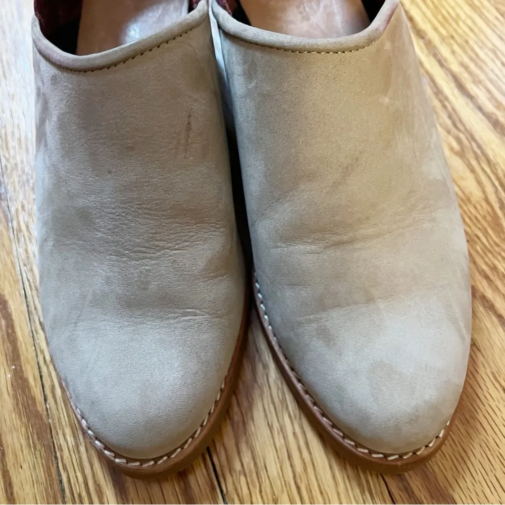 ALL BLACK Footwear Women's Suede leather Clog Block Heel Bootie Size 38 EU Tan - Image 3