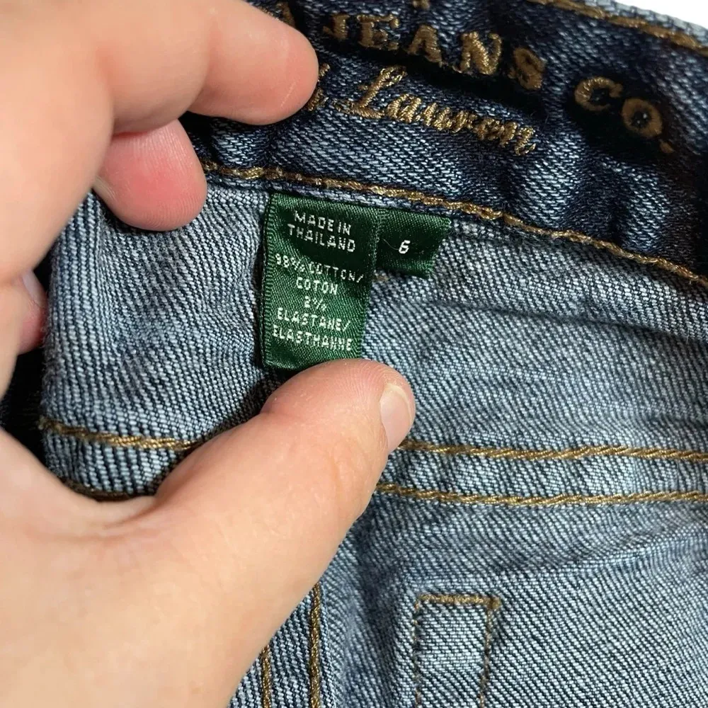 Lauren Ralph Lauren High Rise Distressed Denim Shorts in Dark Wash Size 6 - Image 7