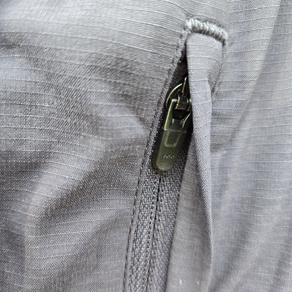 LL Bean Women’s Vista Camp Shorts Gray 1X - Image 10