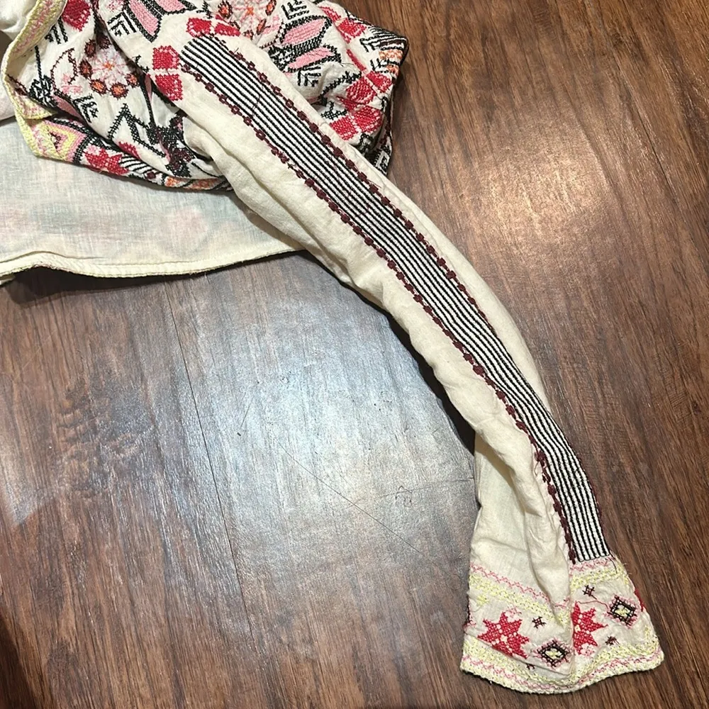 Chelsea and Violet  Embroidered Jacket - Image 9