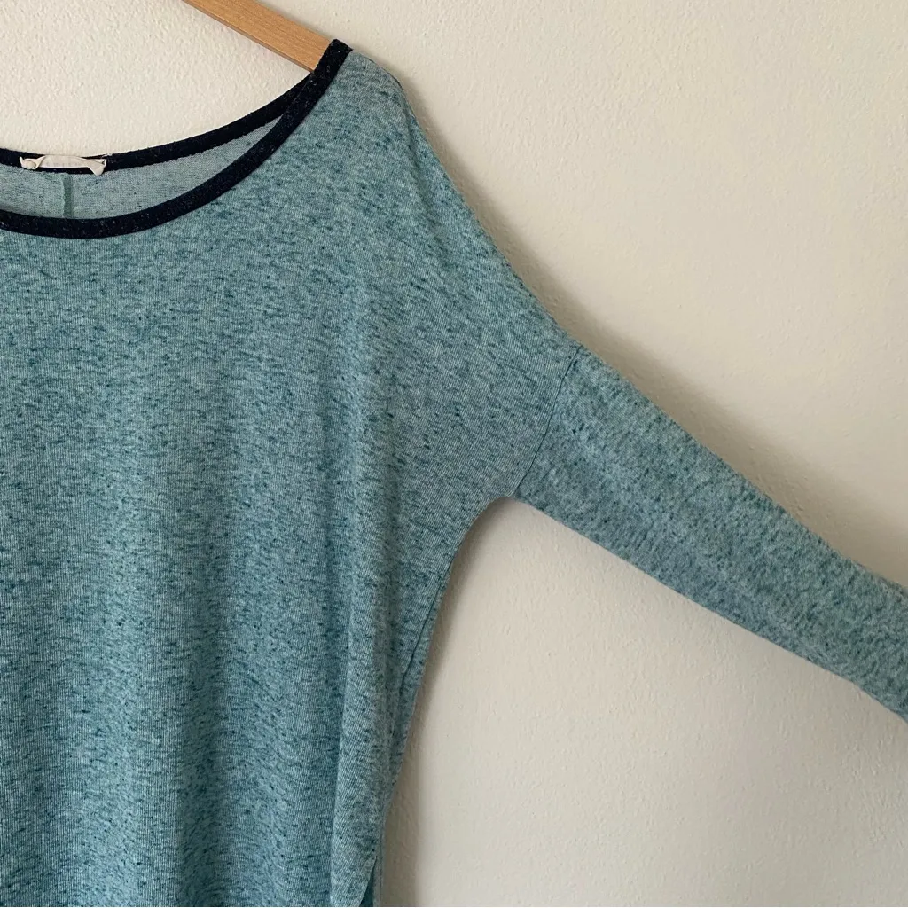 Entro Tunic Knit Sweater Long Sleeve Blue Multi Split Hem Size Medium - Image 2