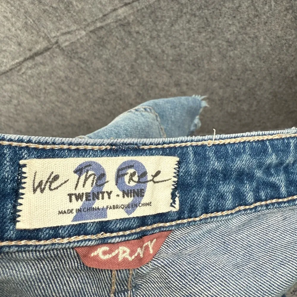 We the Free by Free people Women Size 29 cut off denim’s cheeku high waist short - Image 7