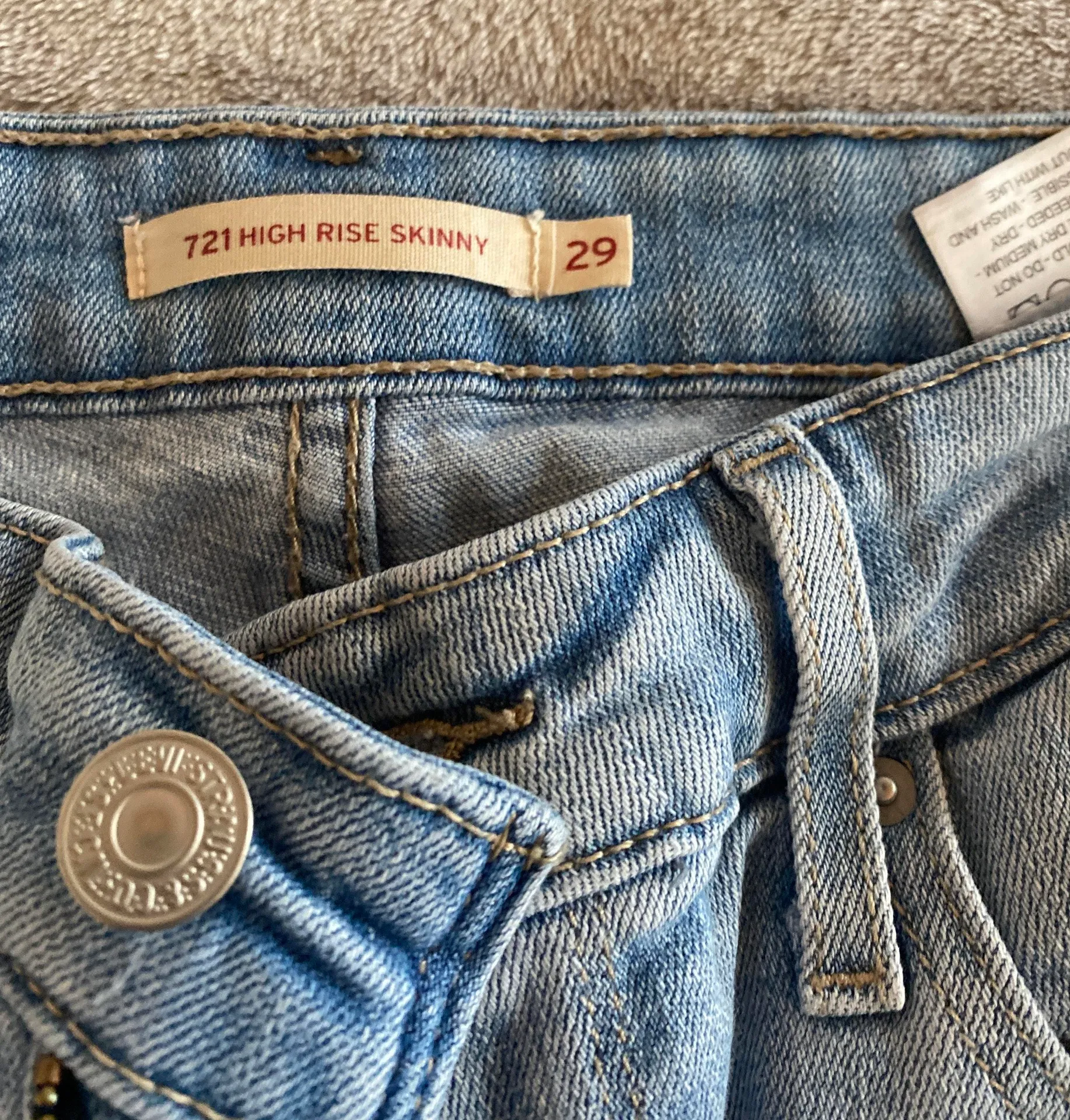 Levi’s Vintage Light Wash Levi Jeans - Image 3