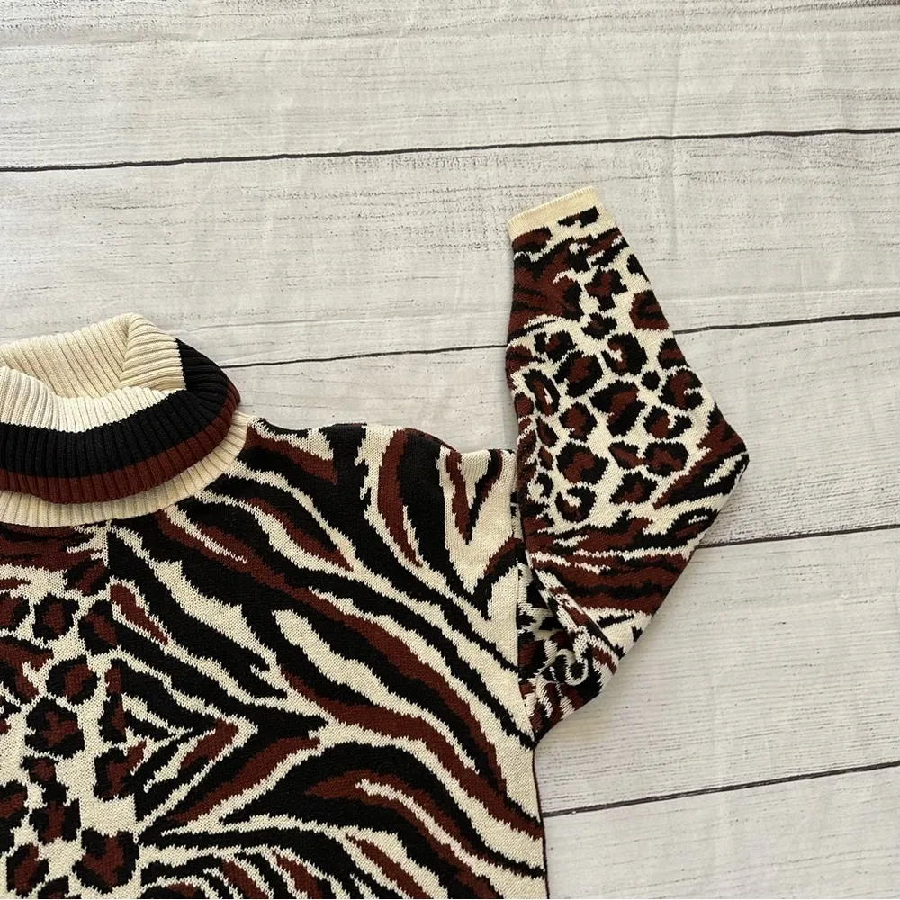 Delia McKay size small vintage animal print sweater made in USA Brown - Image 3
