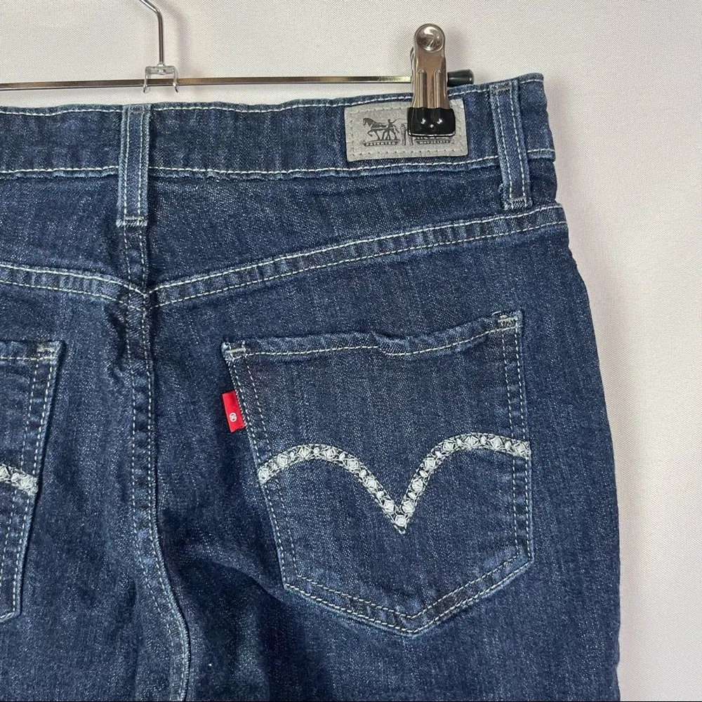 Levi's Dark Wash Mid Rise Skinny Jeans 29 - Image 4