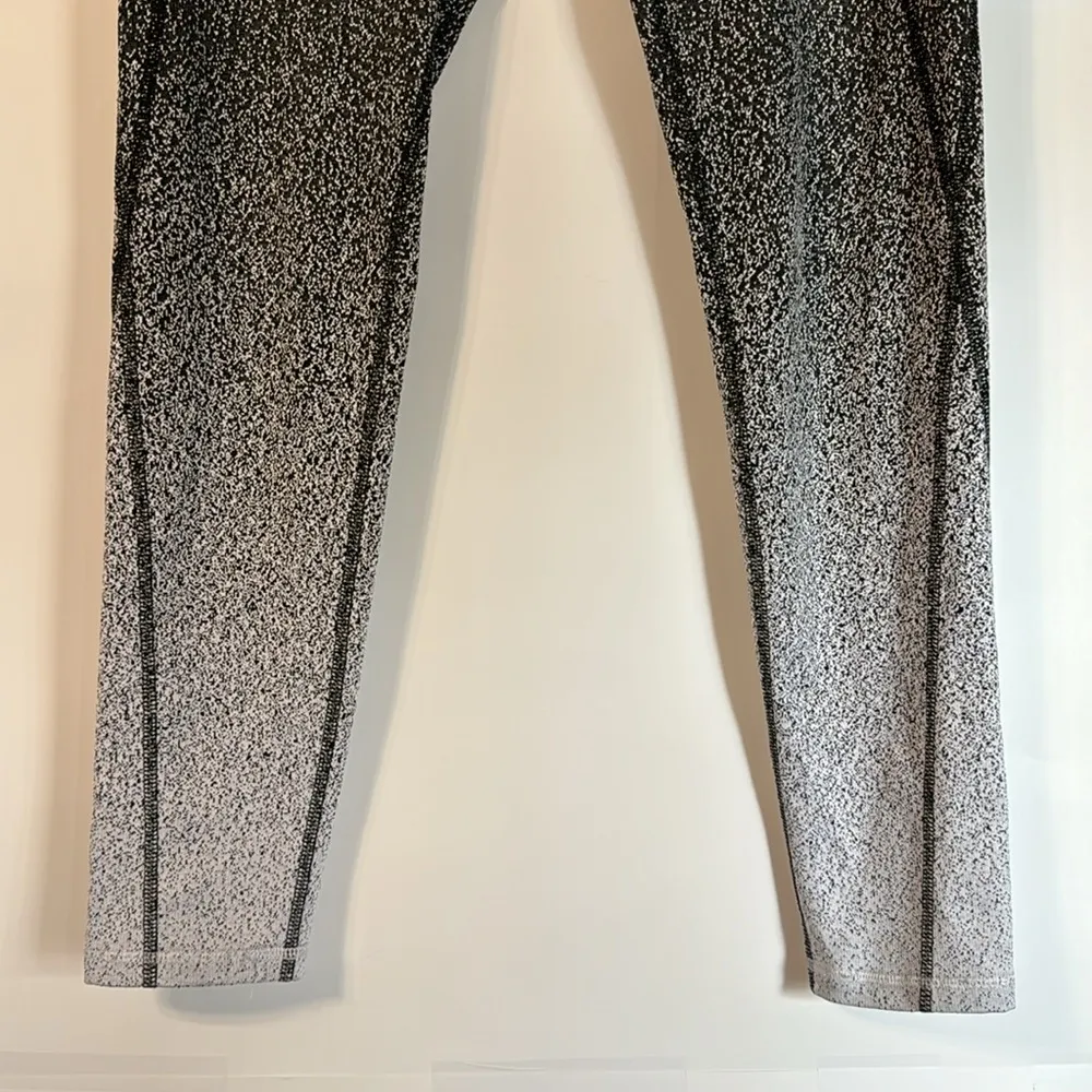 C9 Workout Duo Dry Urban Fit Ombré Pocket Leggings Size M - Image 6