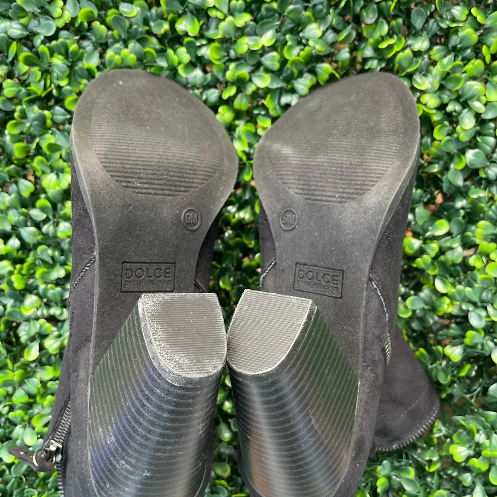 Dolce by Mojo Moxy Black Ankle Booties Size 9 - Image 5