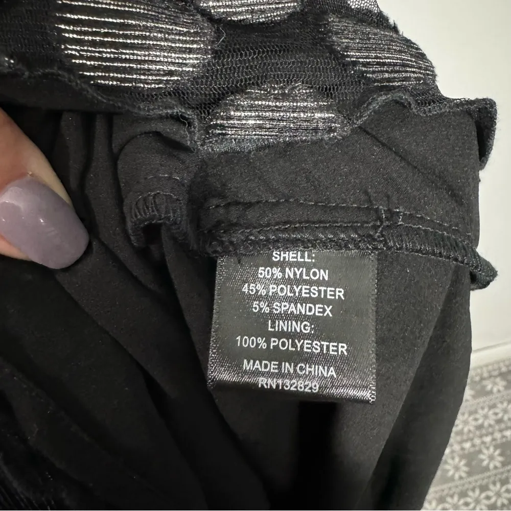 NWT REVOLVE x House of Harlow 1960 Rory Maxi Dress in Black Metallic Dot Size XL - Image 6