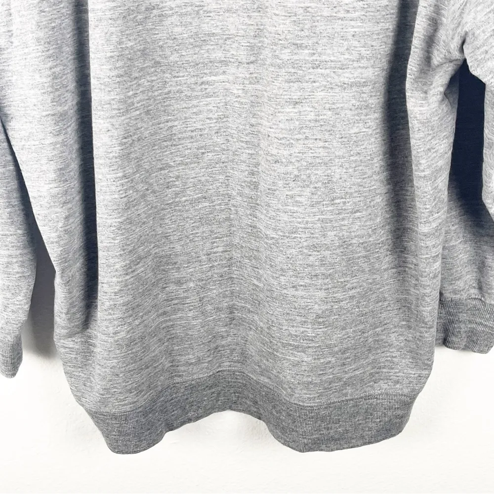 WILDFOX Gray “Pour Favor” Graphic Long Sleeves Sweatshirt, Size XL - Image 8